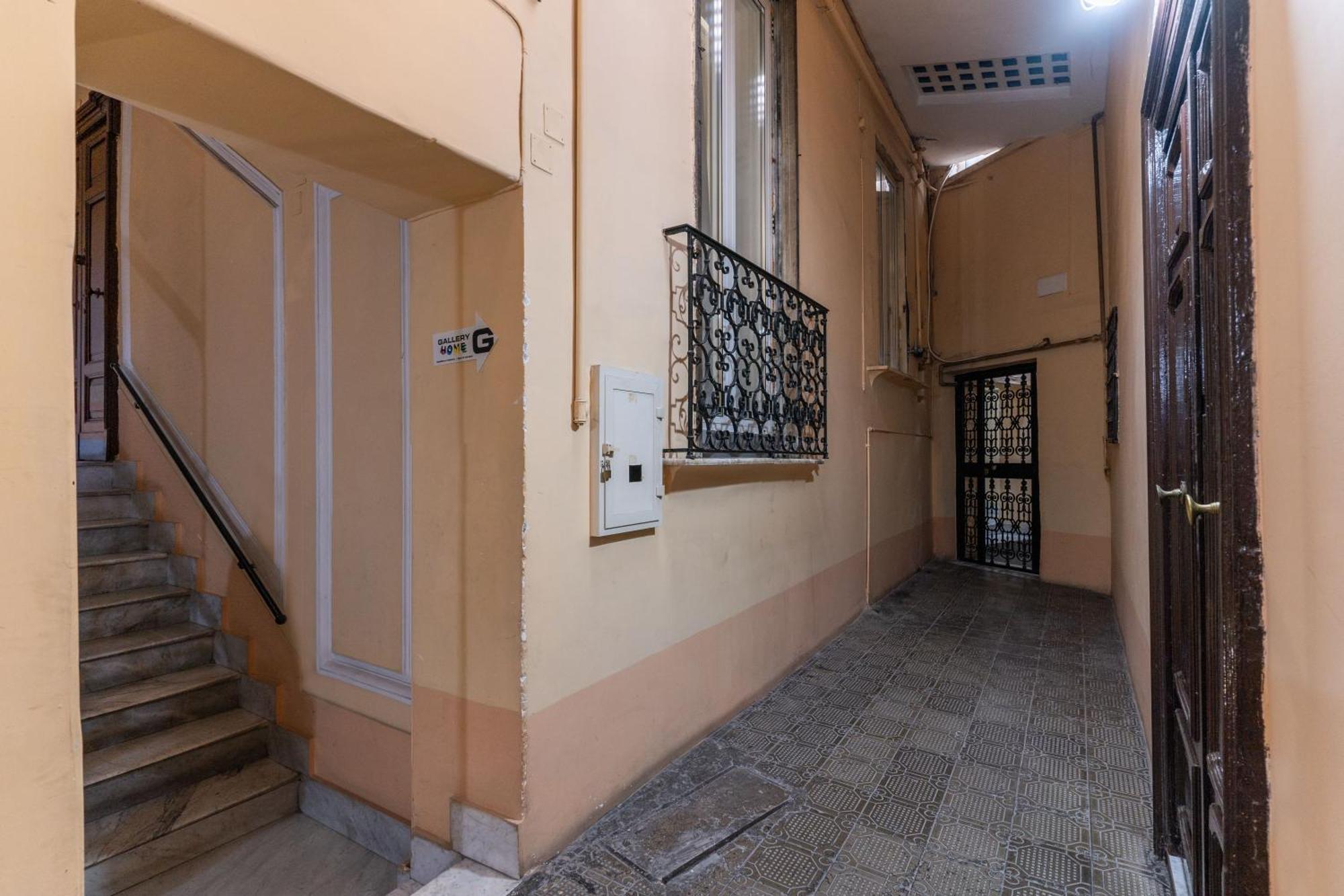 Gallery Home Неаполь Екстер'єр фото